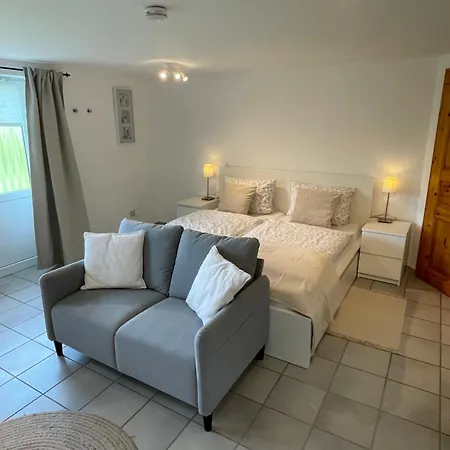 Zur Gruenen Post - 3*